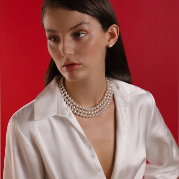 NWT LUXURY AUTHENTIC TIMELESS ELEGANT RARE Majorica Triple Strand Pearl Necklace - Picture 5 of 17